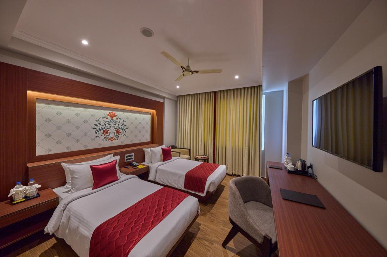 Golden Tulip Tirupati Hotel Exterior photo