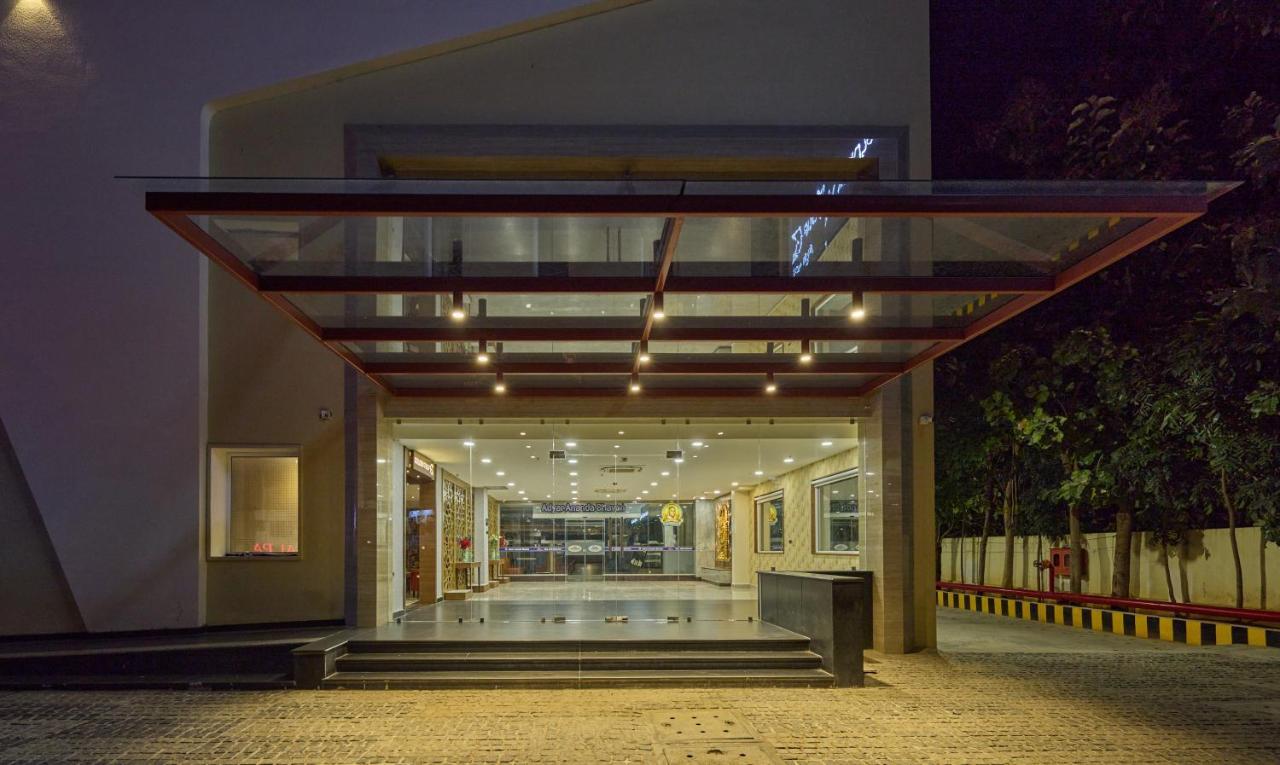 Golden Tulip Tirupati Hotel Exterior photo