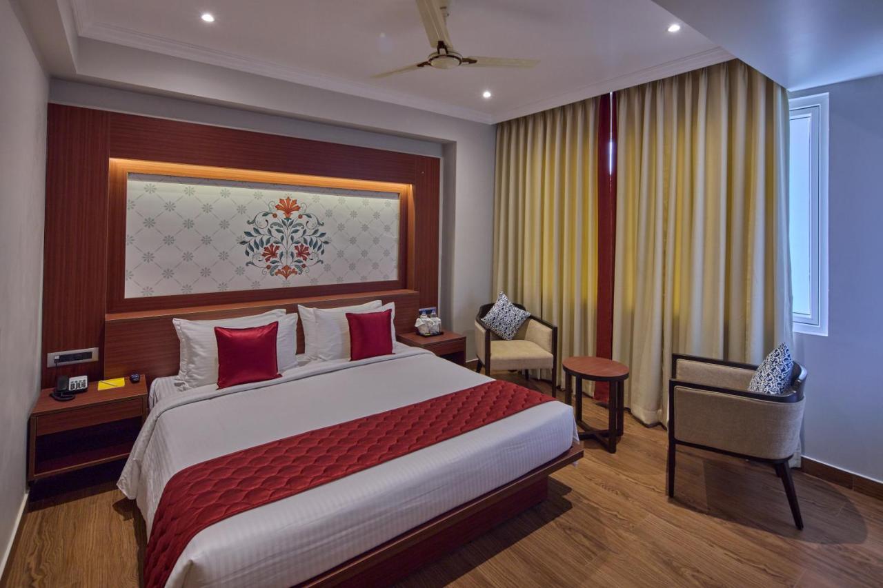 Golden Tulip Tirupati Hotel Exterior photo