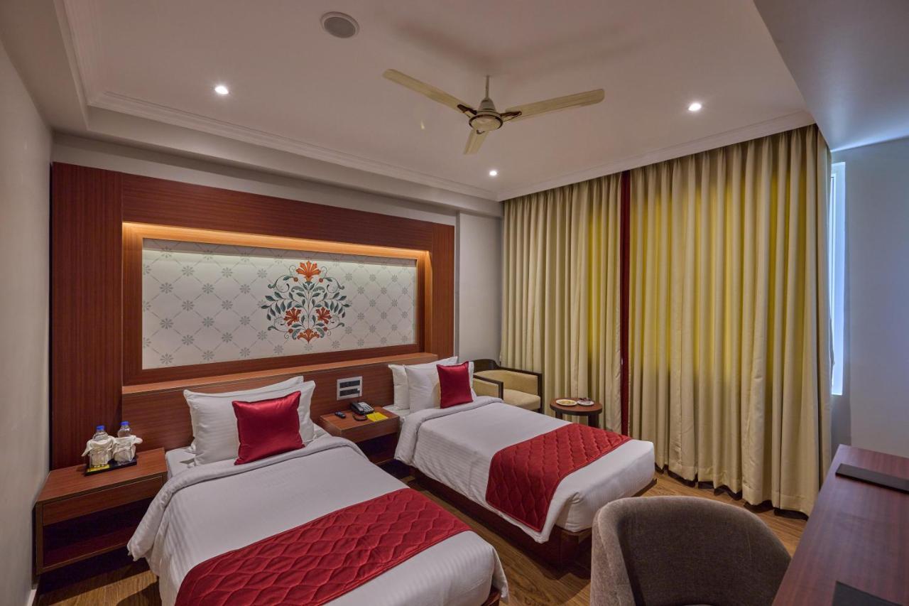 Golden Tulip Tirupati Hotel Exterior photo
